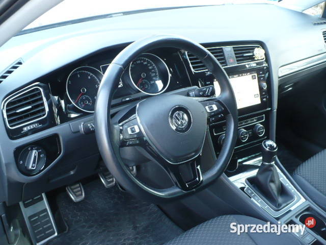 VW Golf 75 16 TDI 45 2020r nieuszkodzony wielkopolskie Strzałkowo