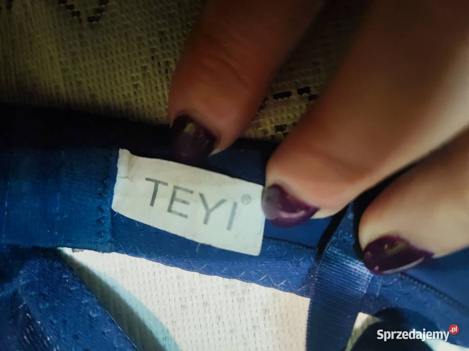 Biustonosz TEYI granatowy PUSH UP 85B Piaseczno sprzedam