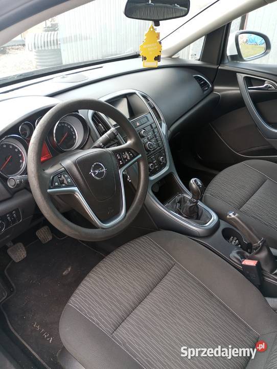 Sprzedam opla astrę J model Polift 2012 Astra Sośno