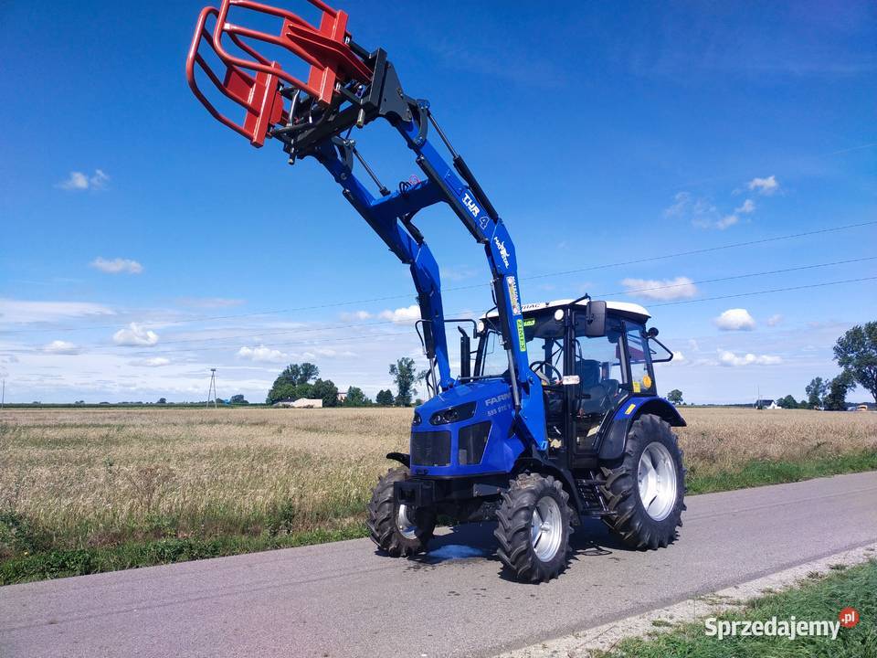 Ciągnik rolniczy Farmtrac 555 klimaładowacz Łęczyca
