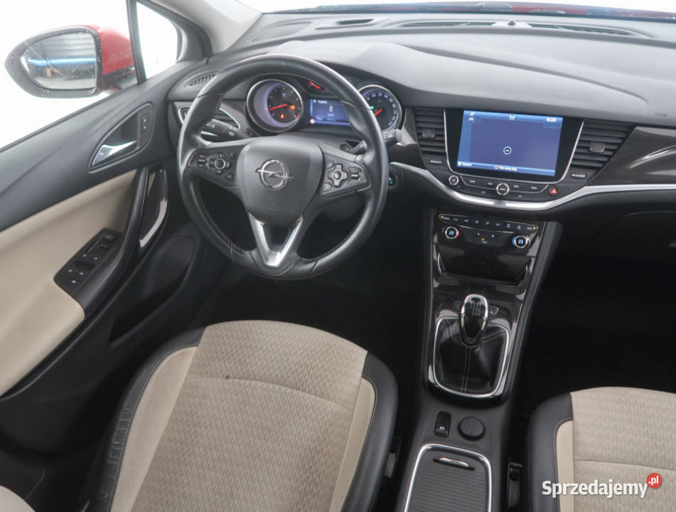 Opel Astra 14 T skórzana tapicerka Bielany Wrocławskie