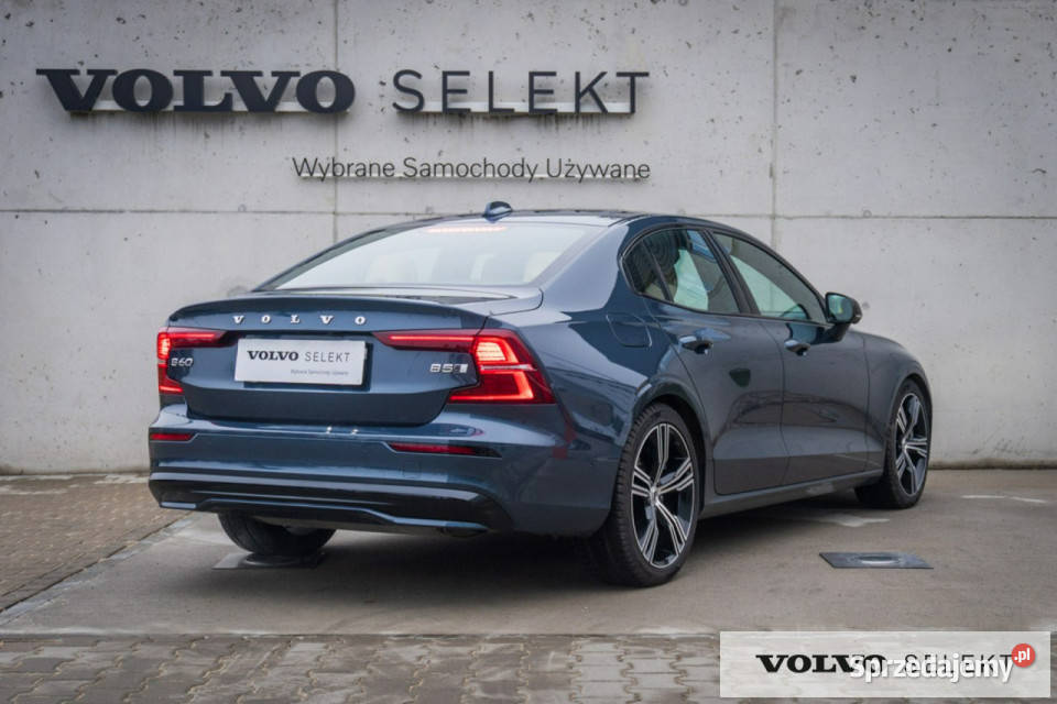 Volvo S60 VOLVO S60 B5 Ultimate Dark Mild Hybrid Łódź