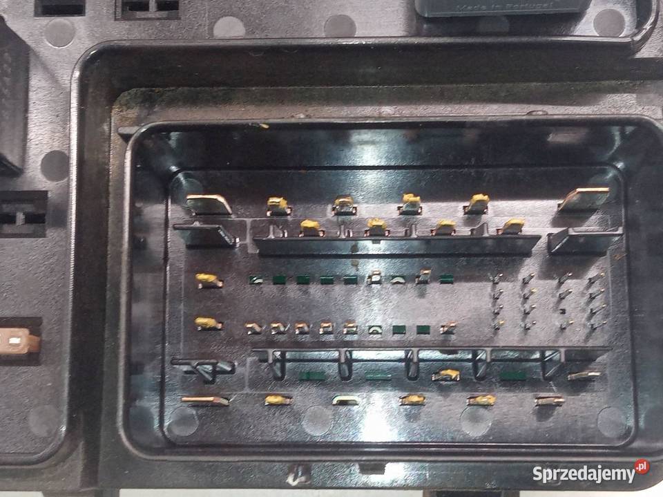 SKRZYNKA BEZPIECZNIKÓW F2GT14A067KD Ford Galaxy Skrzynki bezpieczników świętokrzyskie