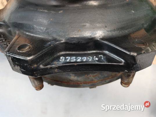 Zwolnica Zwrotnica Półoś 84196944 Case 125 wielkopolskie Wilkowo