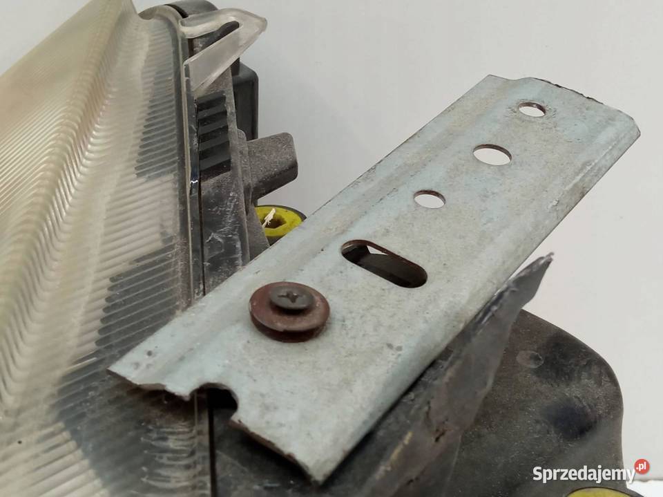 LAMPA PRZÓD PRAWA XENON EU Ford Focus C I sprzedam