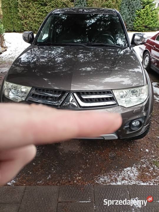 Mitsubishi L200 4x4 4/5 Wołów