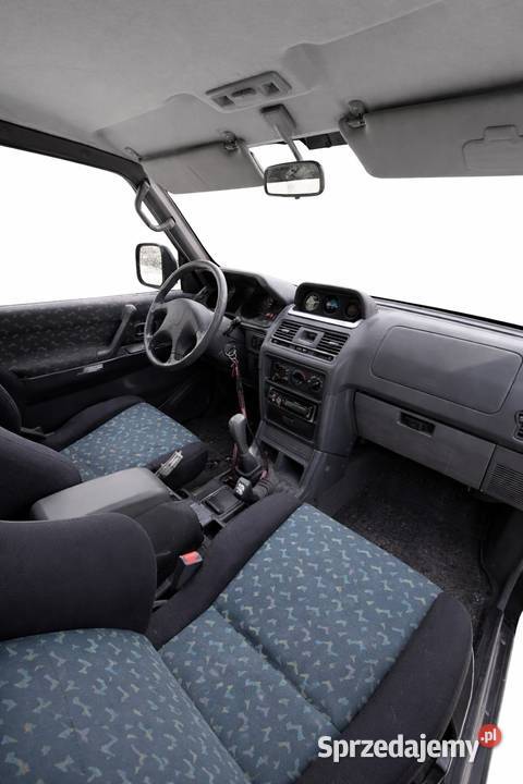 Mitsubishi Pajero II 35 v6 super select Rok produkcji 2001 Strzegom