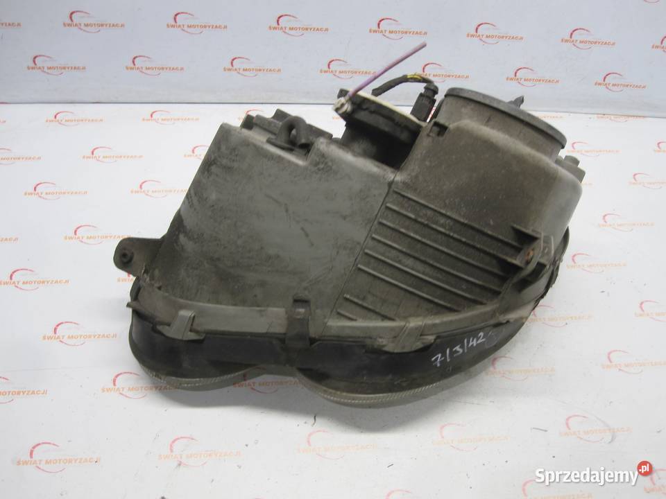 MERCEDES CLK C209 06r lampa prawa przód ANGLIK