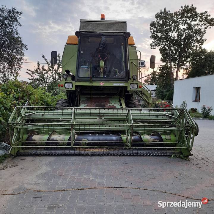 Kombajn zbożowy fortschritt e514