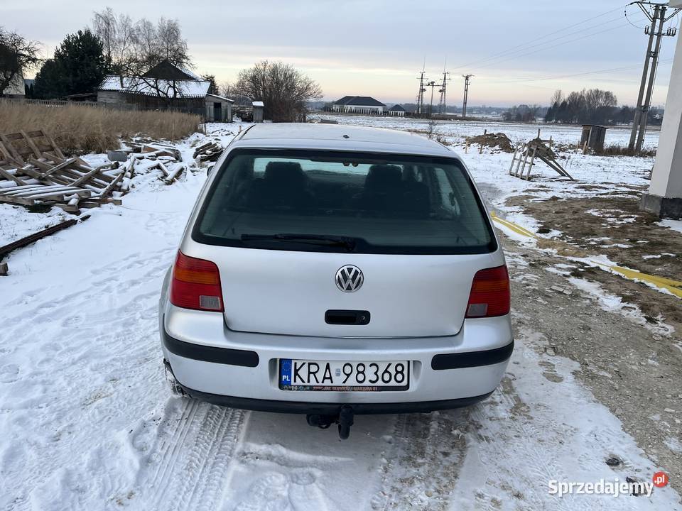 Volkswagen Golf 4 16 16v Gaz sekwencja 369953km świętokrzyskie Łopuszno