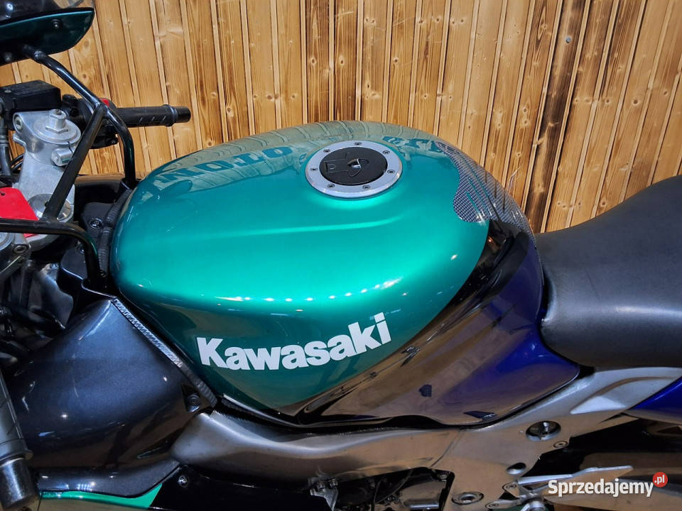 Kawasaki Ninja Motocykl klasyczny NJNJA 900 Stare Miasto