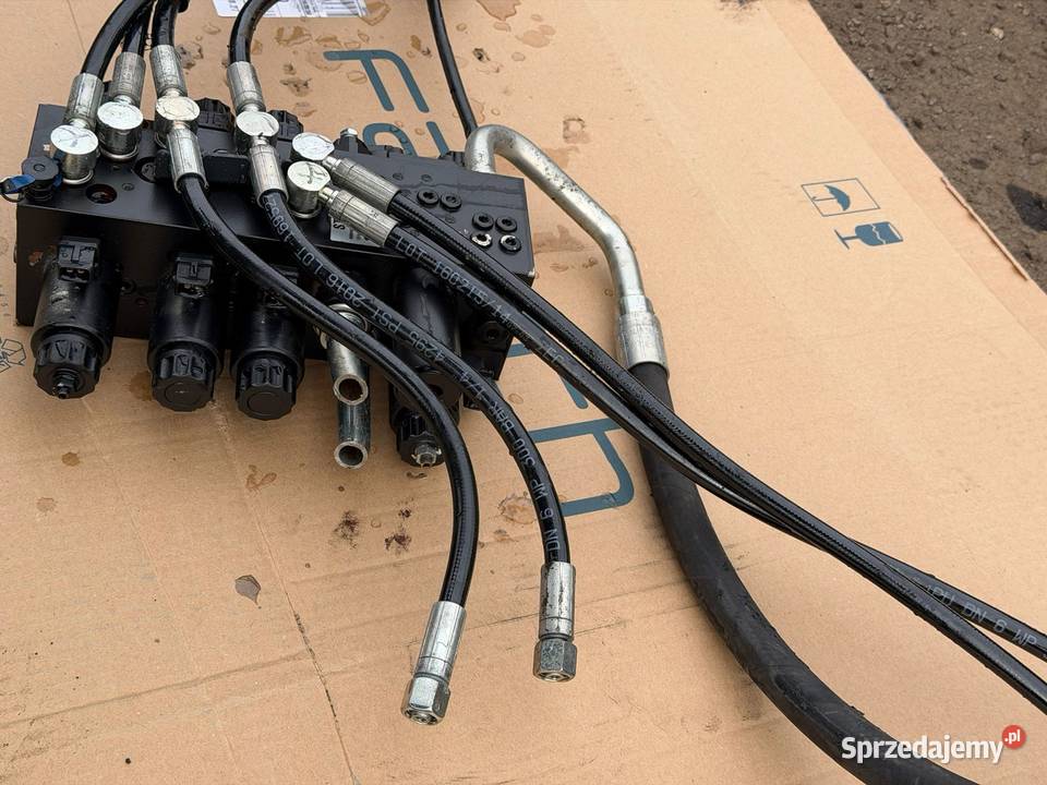 Rozdzielacz hydrauliczny AV6734 Still 0009443156 Do wózków widłowych Antonie