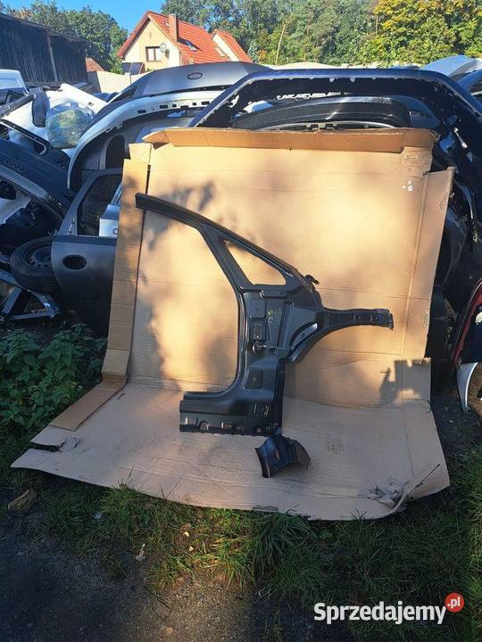 próg słupek A prawy BMW 2 F46 Gran Tourer sprzedam