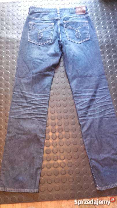 dzinsy Calvin Klein regular slim z dziurami Sosnowiec