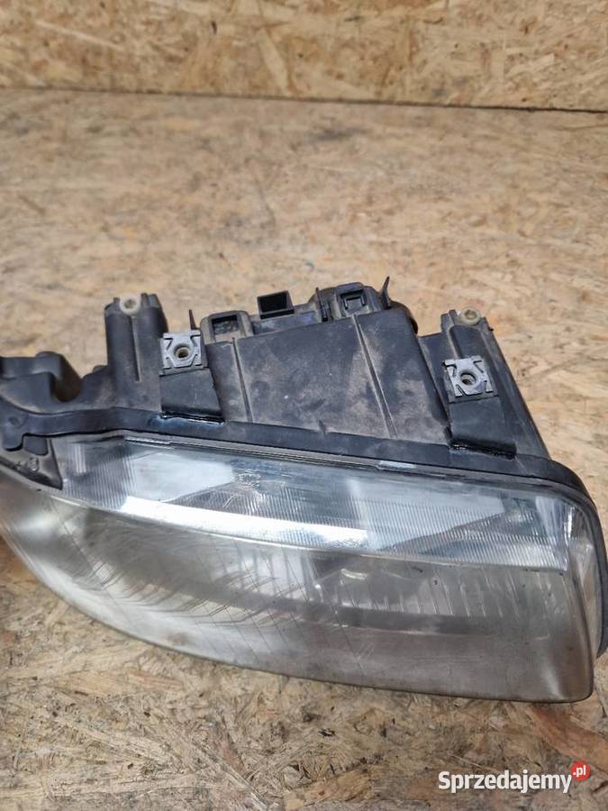 Audi a3 8l lift Lampa prawy przód osobowe Złotoryja