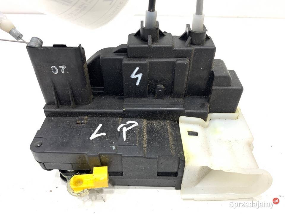 ZAMEK DRZWI LEWY PRZÓD HYUNDAI i20 Hatchback