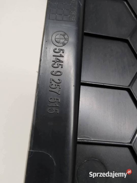 OSŁONA DOLNA DESKI PODUSZKI KOMPLET 9281642 Bmw