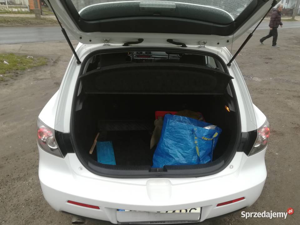 MAZDA 3 16i 2009r 5 drzwi zadbana klimatronic serwisowany w ASO Bydgoszcz sprzedam