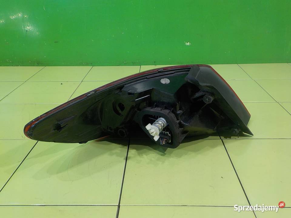 VW CC LIFT 20 TDI AUT 14r SEDAN 4D lampa prawa Suków