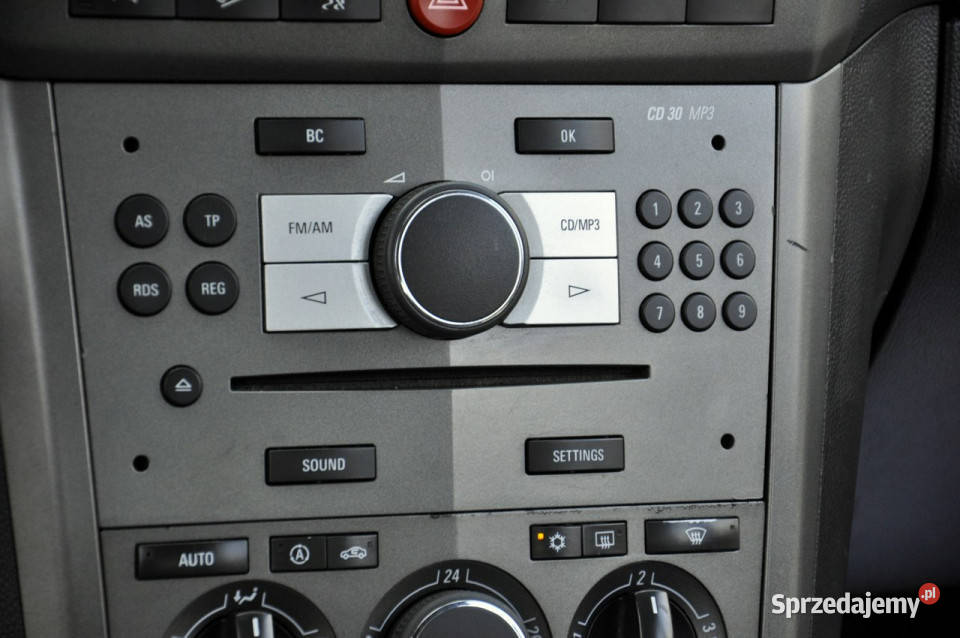 Opel Antara 24i140LPG4x4RelingiI Węgrów