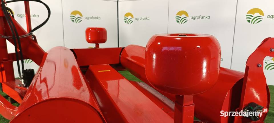 Owijarka służy do przygotowywania sianokiszonki Chojnice