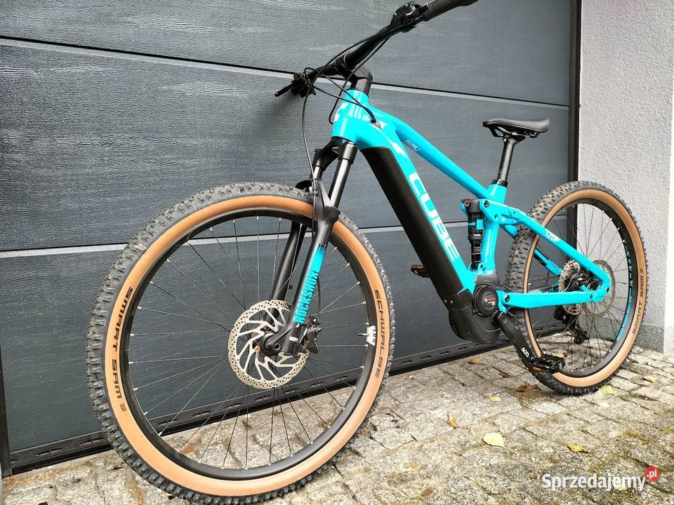Sprzedam rower elektryczny Cube Bosch Lusowo