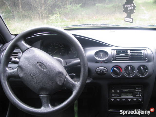 Escort 16lpg klima działa 2000r wspomaganie kierownicy Escort Zawiercie
