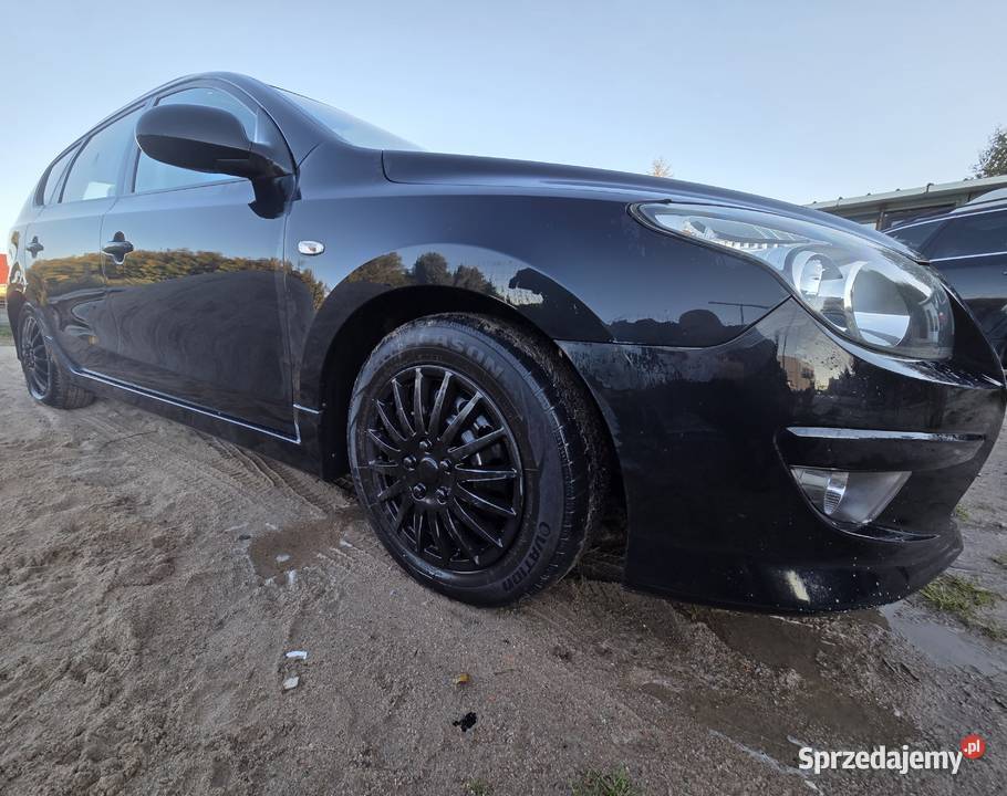 Hyundai i30 crdi 90 z Niemiec 1 właściciel nieuszkodzony Koszalin