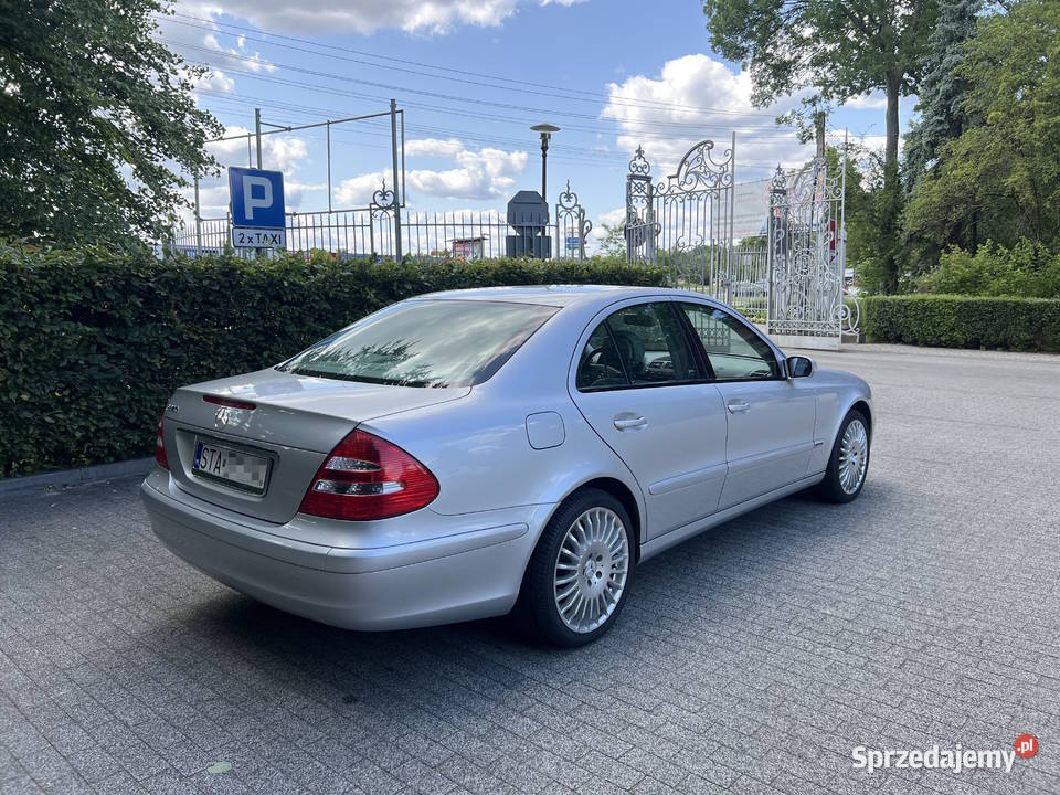 Mercedes W211 64 Przebiegu unikat bezwypadkowy centralny zamek Tarnowskie Góry