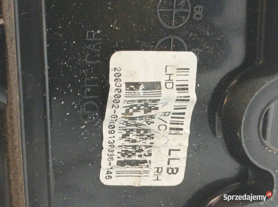 LUSTERKO PRAWE MANUALNE Hyundai i20 I 20082014