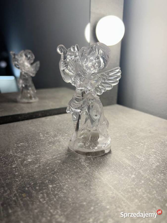 Anioł aniołek figurka przezroczysta świecąca na Jasło