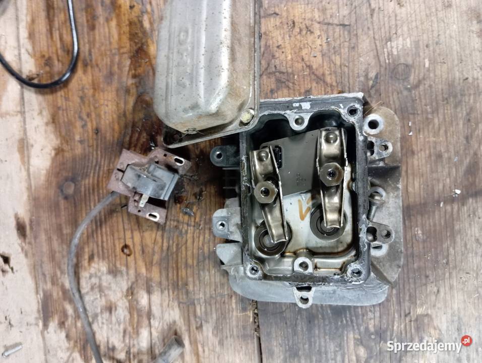 Części silnika Briggs IC 155 Pozostałe śląskie Zamarski