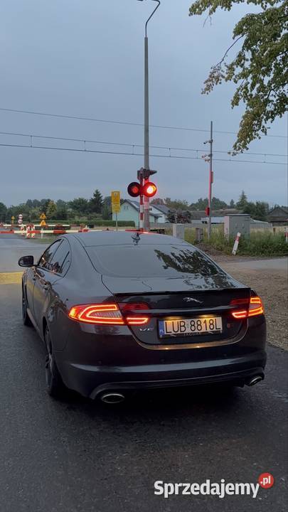 Jaguar xf 30d s AUTOCASCO lakier metallic Bełżyce