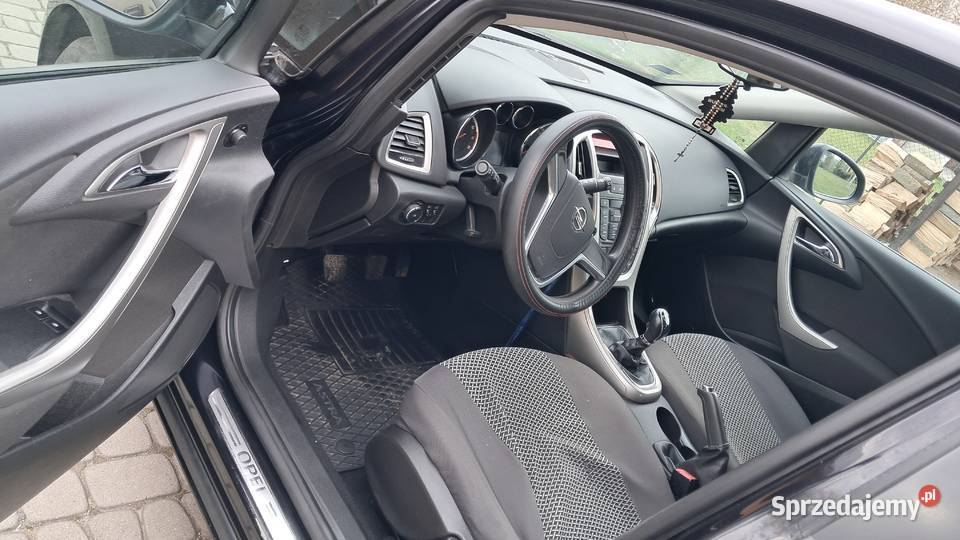 Opel Astra j 16 benzyna 2010 r Astra Jasło