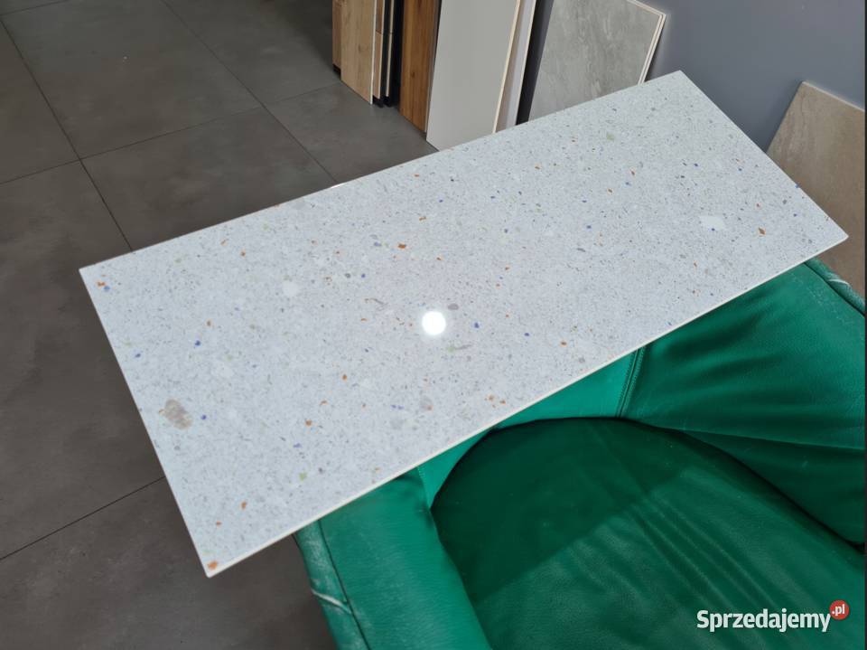 Płytka ścienna DOTS GREY 298X748 GAT 1 Opoczno