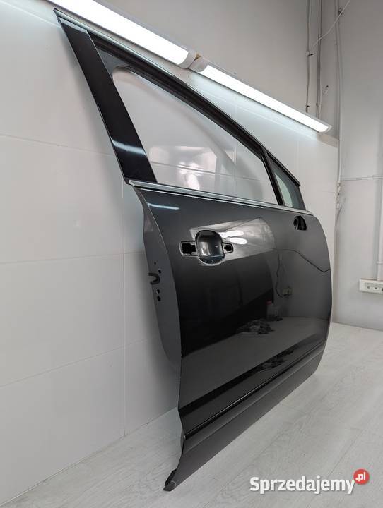 DRZWI PRAWY PRZÓD PEUGEOT 5008 01816 osobowe Białystok