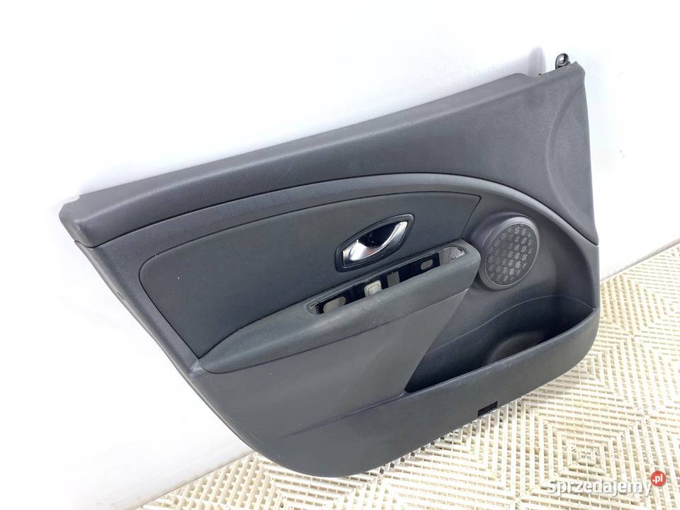 BOCZEK DRZWI LEWY PRZÓD RENAULT MEGANE III Kombi Tapicerki samochodowe podkarpackie