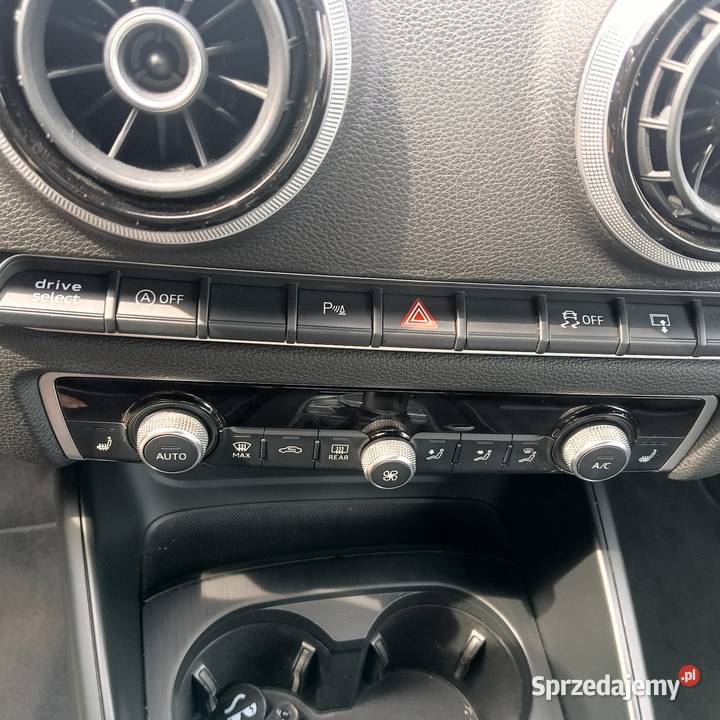 Audi a3 8v SLine 14 tfsi ultra 150 koni elektrochrom. lusterka boczne Radgoszcz