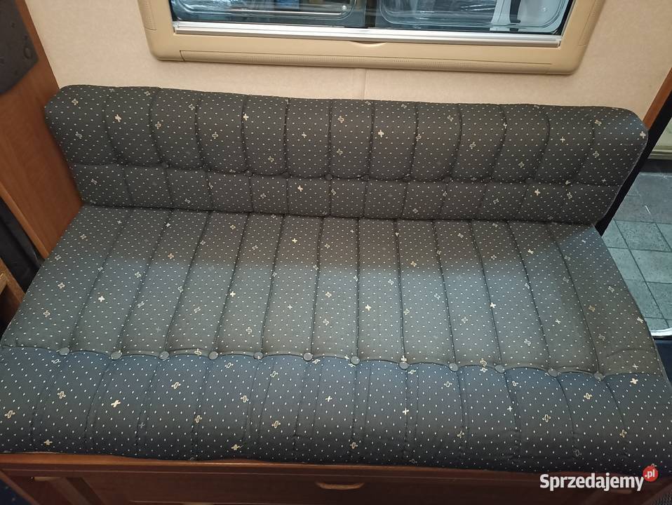 Pikowane poduszki siedziska do kampera przyczepy Biała
