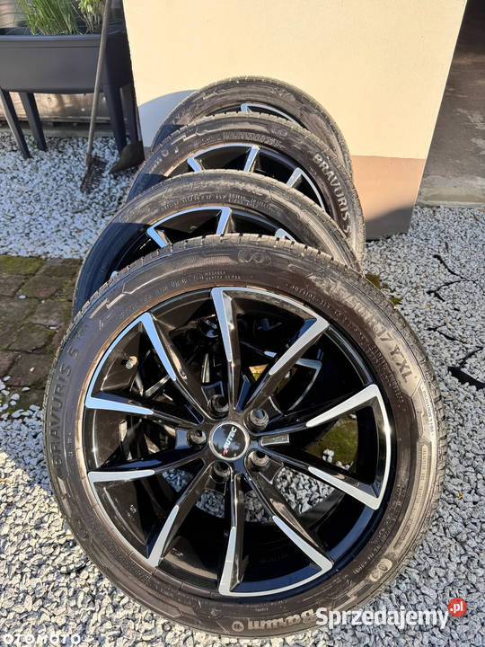 Volvo S60 II Polift D4 DriveE odtwarzacz DVD