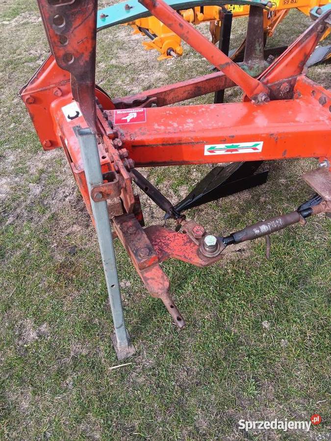 Pługi Pługi Łagów