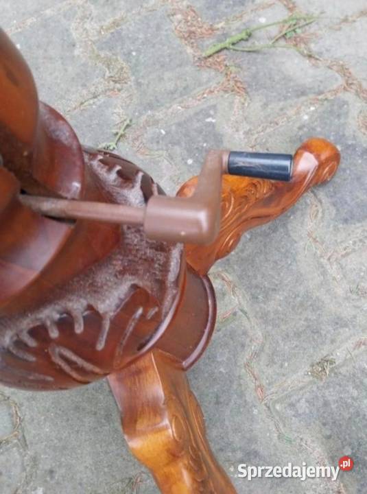 Drewniana ława w stylu włoskim wielkopolskie Podanin