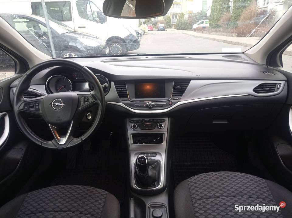 Sprzedam Opel Astra Kombi 15D 2020 Salon Polska