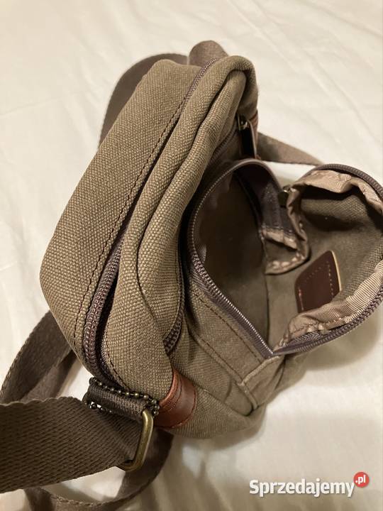 Mała torebka w odcieniu khaki marka premium dolnośląskie Legnica