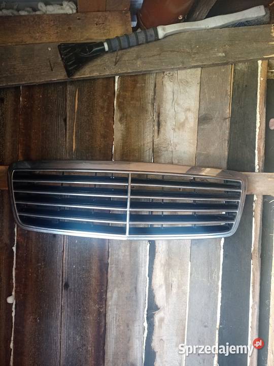 Grill Mercedes w208 Ptaszkowa