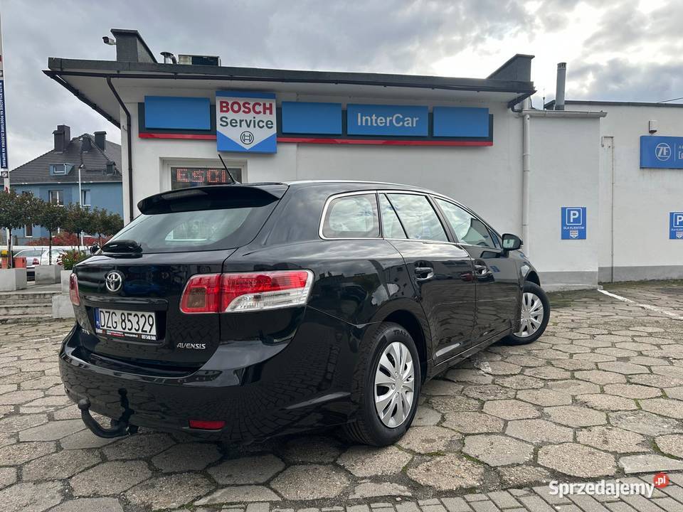 Toyota Avensis 18 benzyna 115735 hak Zgorzelec