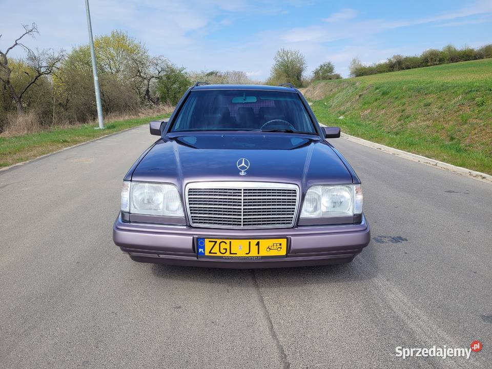 MercedesBenz S124 E220T żółte blachy Klasa E zachodniopomorskie Czepino sprzedam