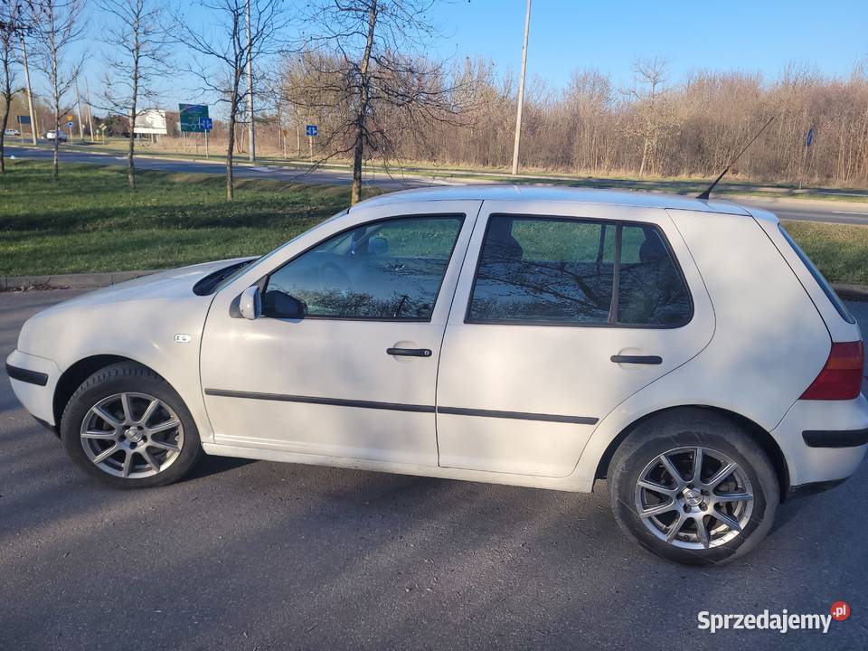 Golf IV 19 SDI łódzkie Skierniewice