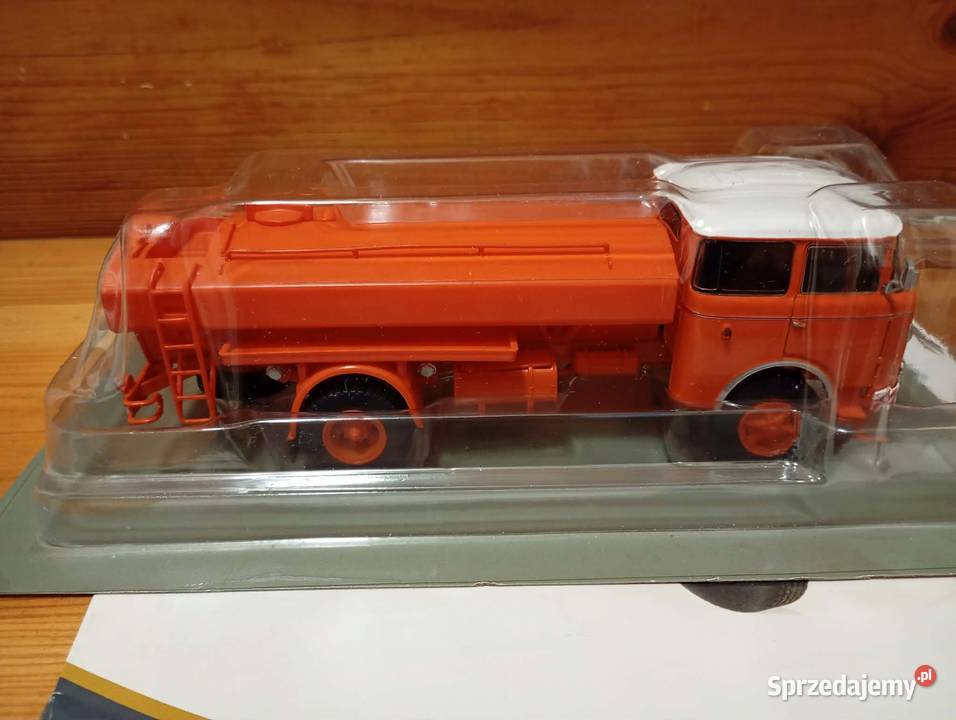 SKODA LIAZ 706 RT Polewaczka deagostini 143 Warszawa