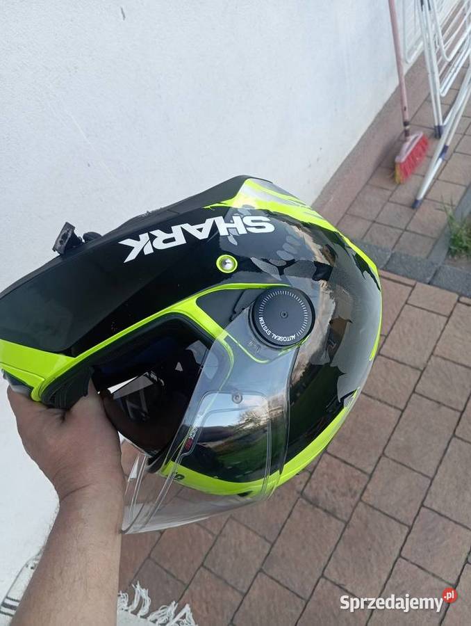 Kask motocyklowy shark skwil